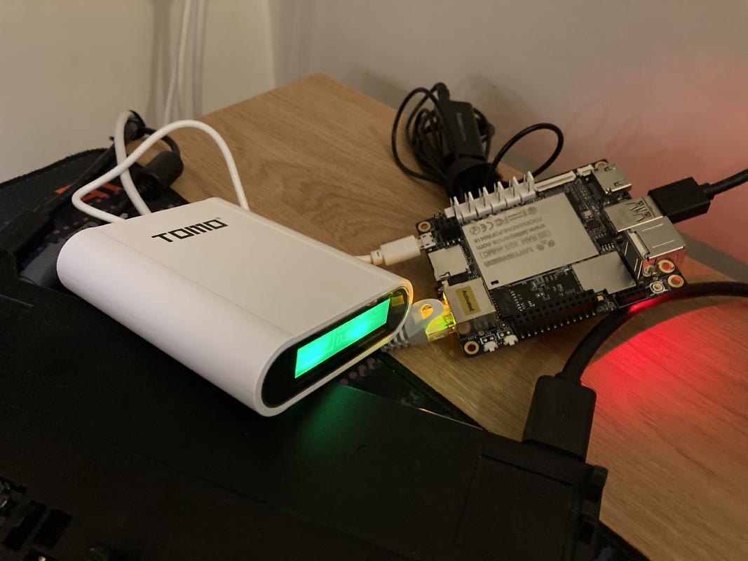 LattePanda V1, powered by the TOMO M4.