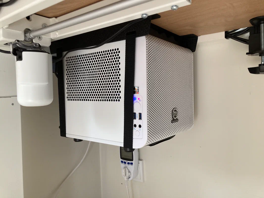 The all-in-one setup.