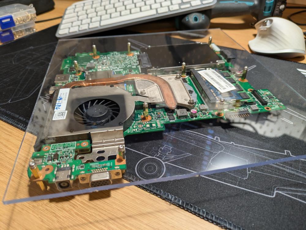 Really lucked out with the height of the standoffs, accommodating the power jack PCB was no issue at all.