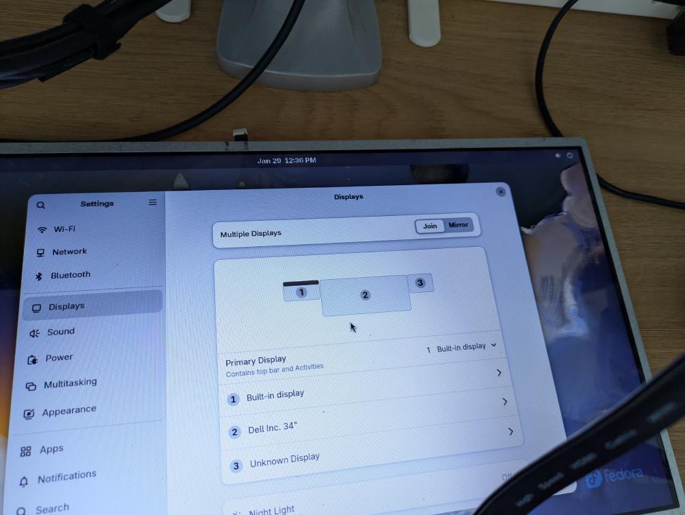 At this time, only two displays were actually connected.