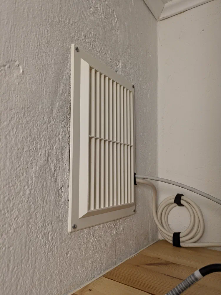 Power and network, installed by a professional tool.