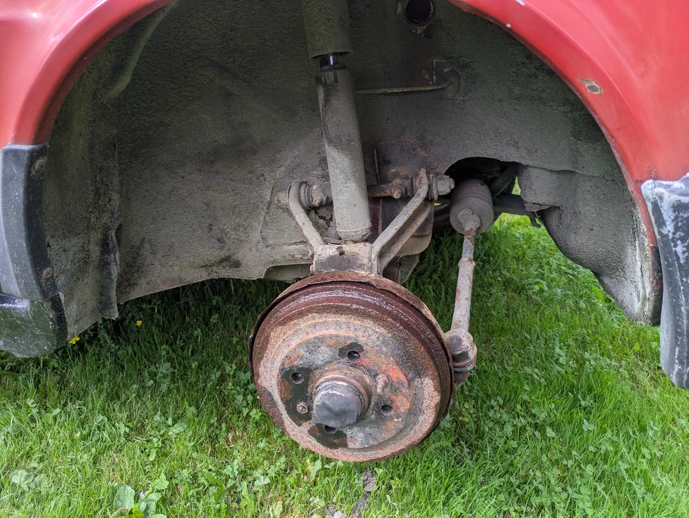 Wheel off, penetrating oil (haha) applied.